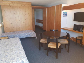 Studio 4 pers, ski aux pieds, proche commerces, balcon sud, Arc 1600 - FR-1-411-452